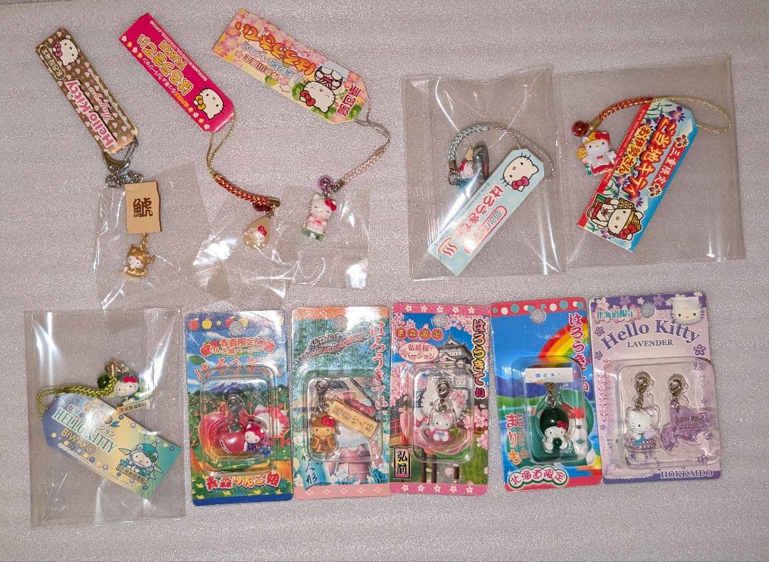 ハローキティ　ご当地　根付けストラップ　チャーム　ハンカチ　まとめ売り