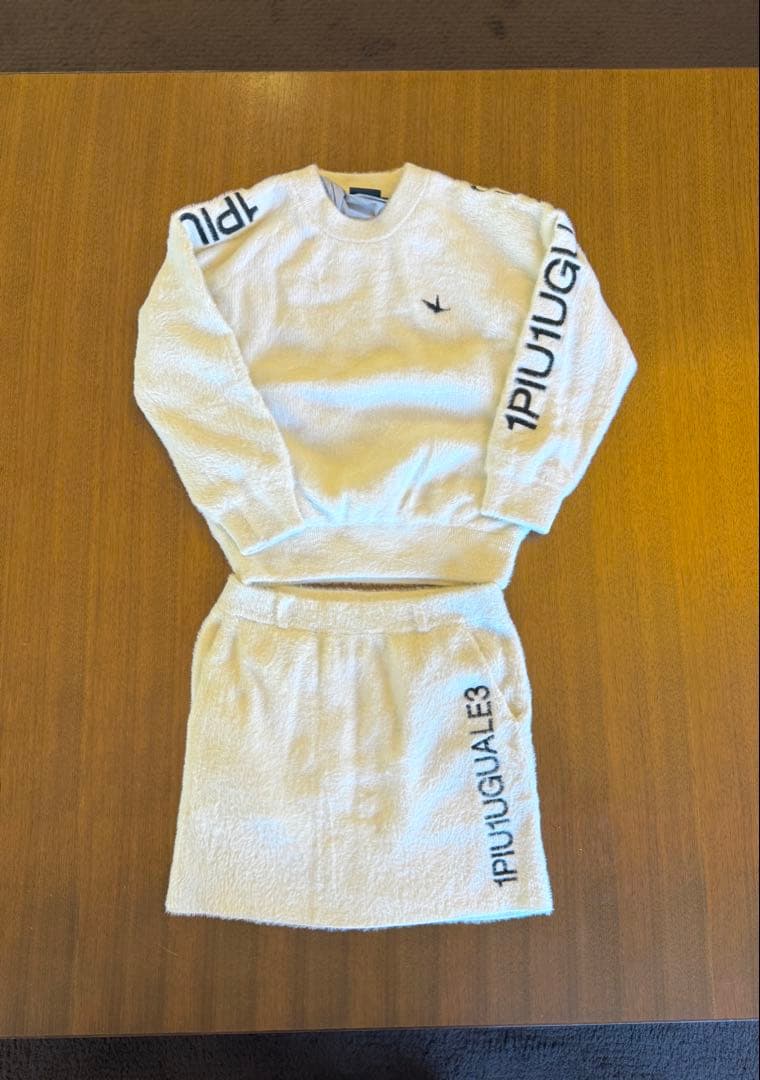 1PIU1UGUALE3 GOLF セーター/スカート/セットアップ ホワイト