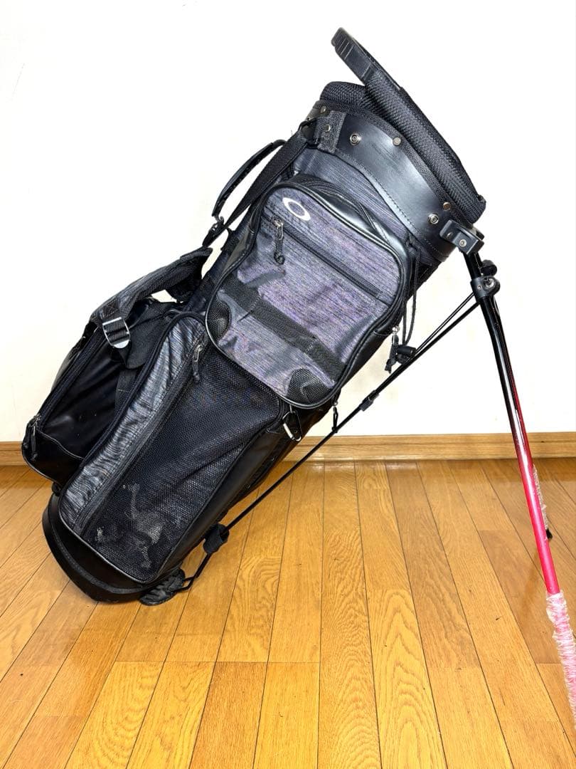 【OAKLEY RED CODE】キャディバッグ フード付き　オークリー　ゴルフ