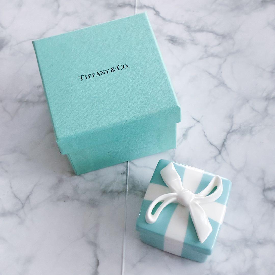 【新品未使用】ティファニー Tiffany & Co. ミニブルーボウボックス