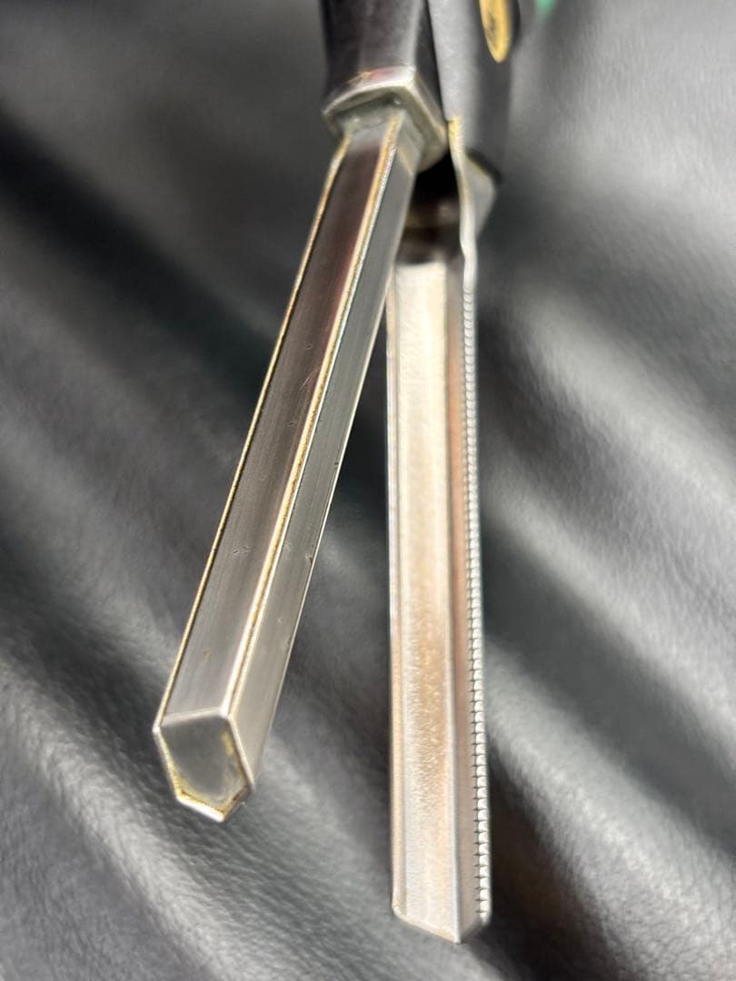 超美品　LENZ α-8レンツアイロン クシ目　5角8㎜　理容アイロン