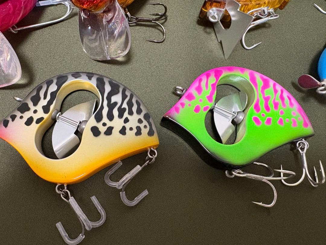 【最終値下】フロッグプロダクツ希少ルアー15個＋BOXセット