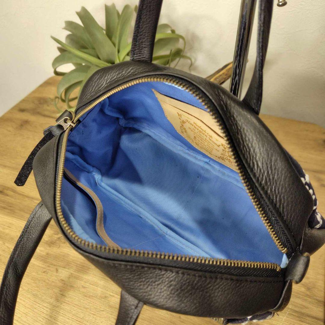 ミナペルホネン/tambourineタンバリンネイビー×白/ラウンドボストン黒革