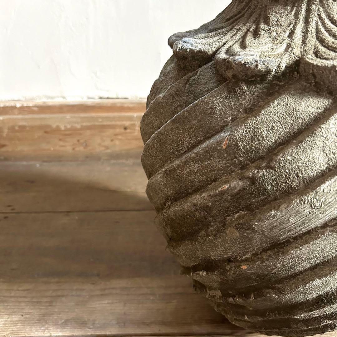 フランスアンティーク 花器 鉢植え 大型ストーンポット 螺旋模様　高さ47.5