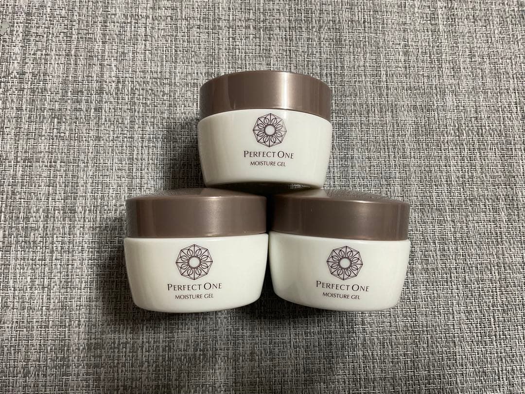 Perfect One モイスチャージェル　美容液ジェル　3個セット