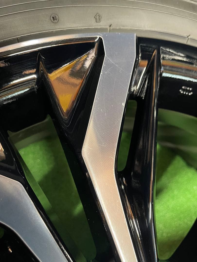 クラウンクロスオーバー　純正 19インチ 225/55R19 4本スタッドレス