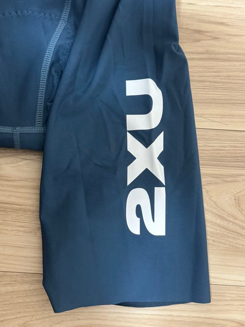 2XU AERO SLEEVED TRISUITスプリンググリーン/マジョールS