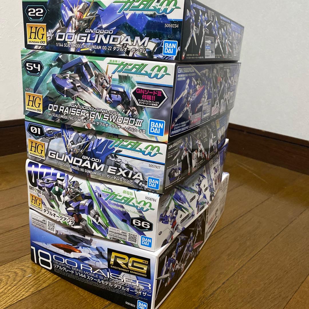 ガンプラ 5点まとめ売り ガンダムOO RG エクシア クアンタ オーライザー