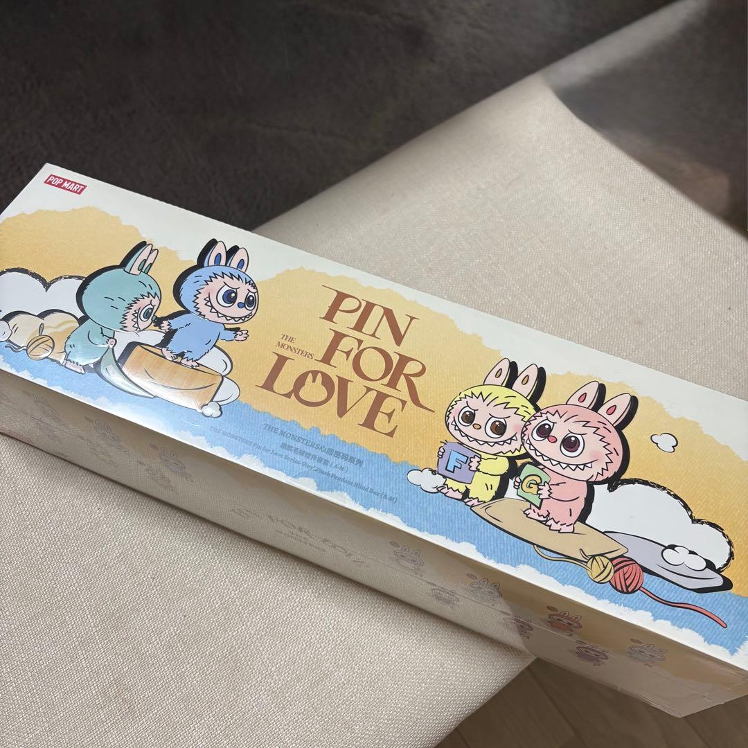 ラブブ　ピンフォーラブ　LABUBU PIN FOR LOVE ボックス　A-M