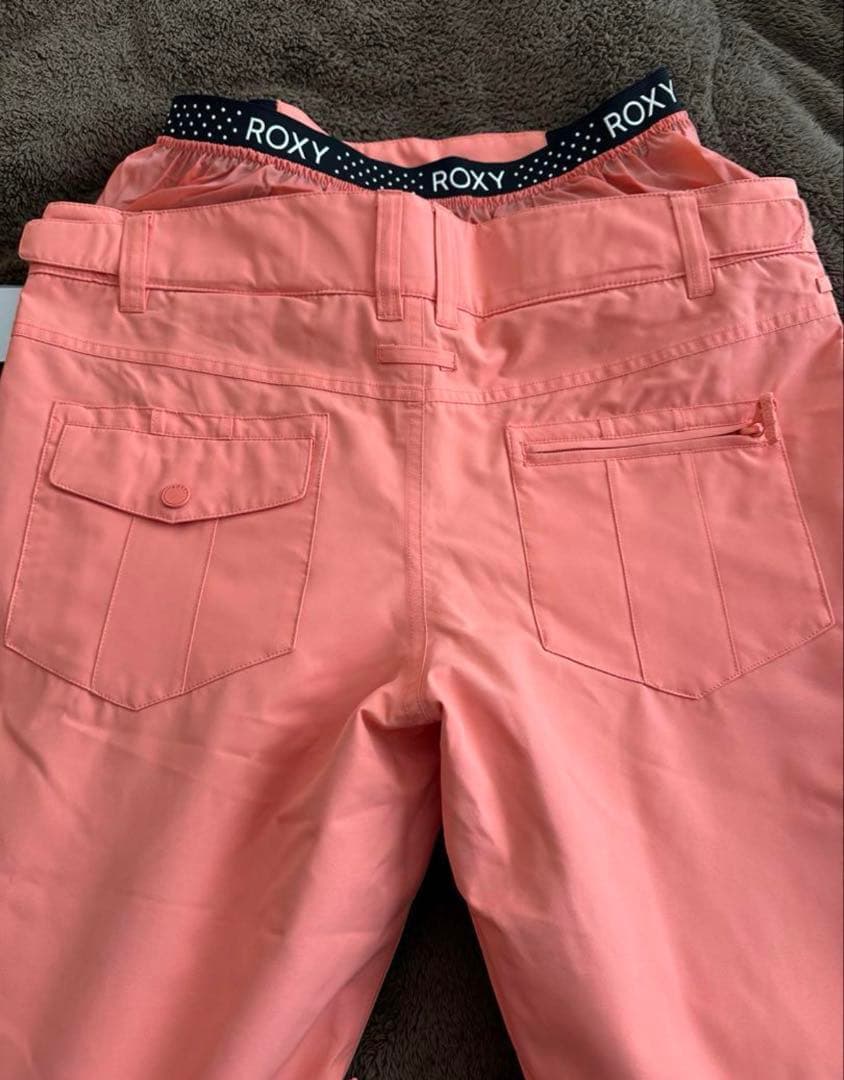 新品Roxy TAILORED FIT スノーボードスキーパンツ S