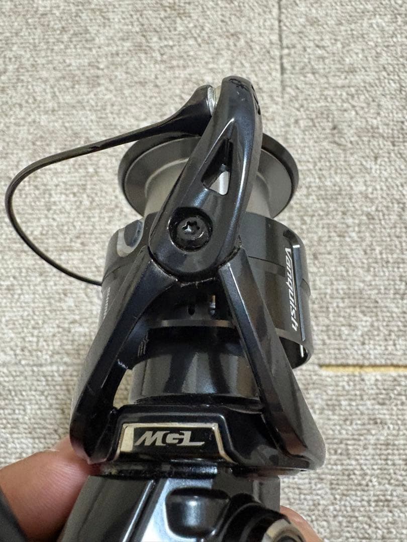 【極美品】シマノ 19 ヴァンキッシュ 4000XG（実釣1回のみ）