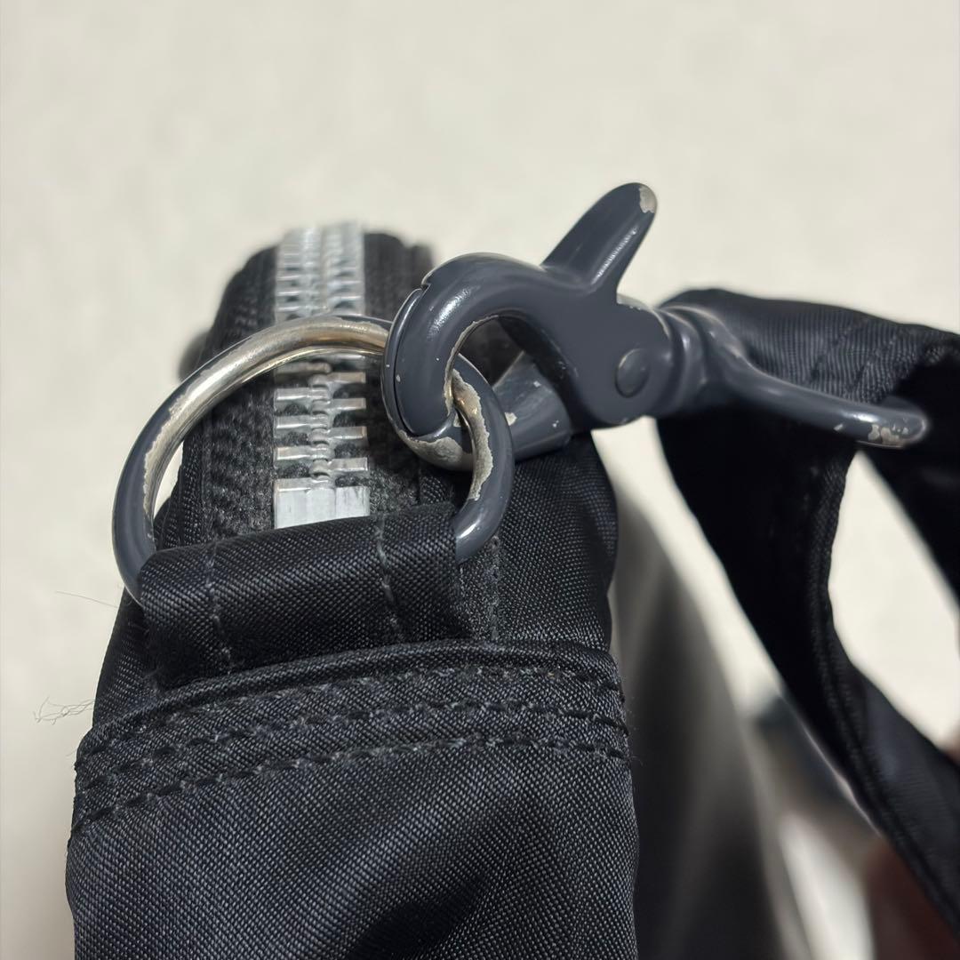 PORTER タンカーショルダーバッグ ハーフムーン 舟形 吉田カバン　オーバル