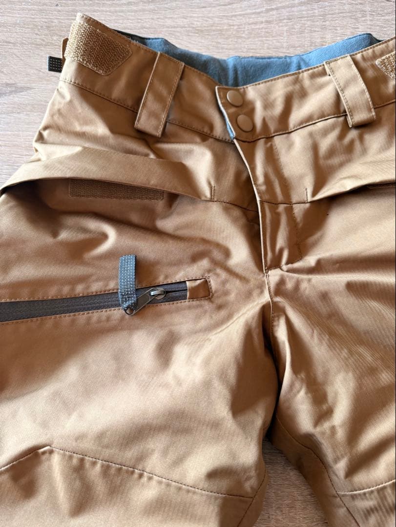 patagonia 子ども用スキーウェア 上下セット