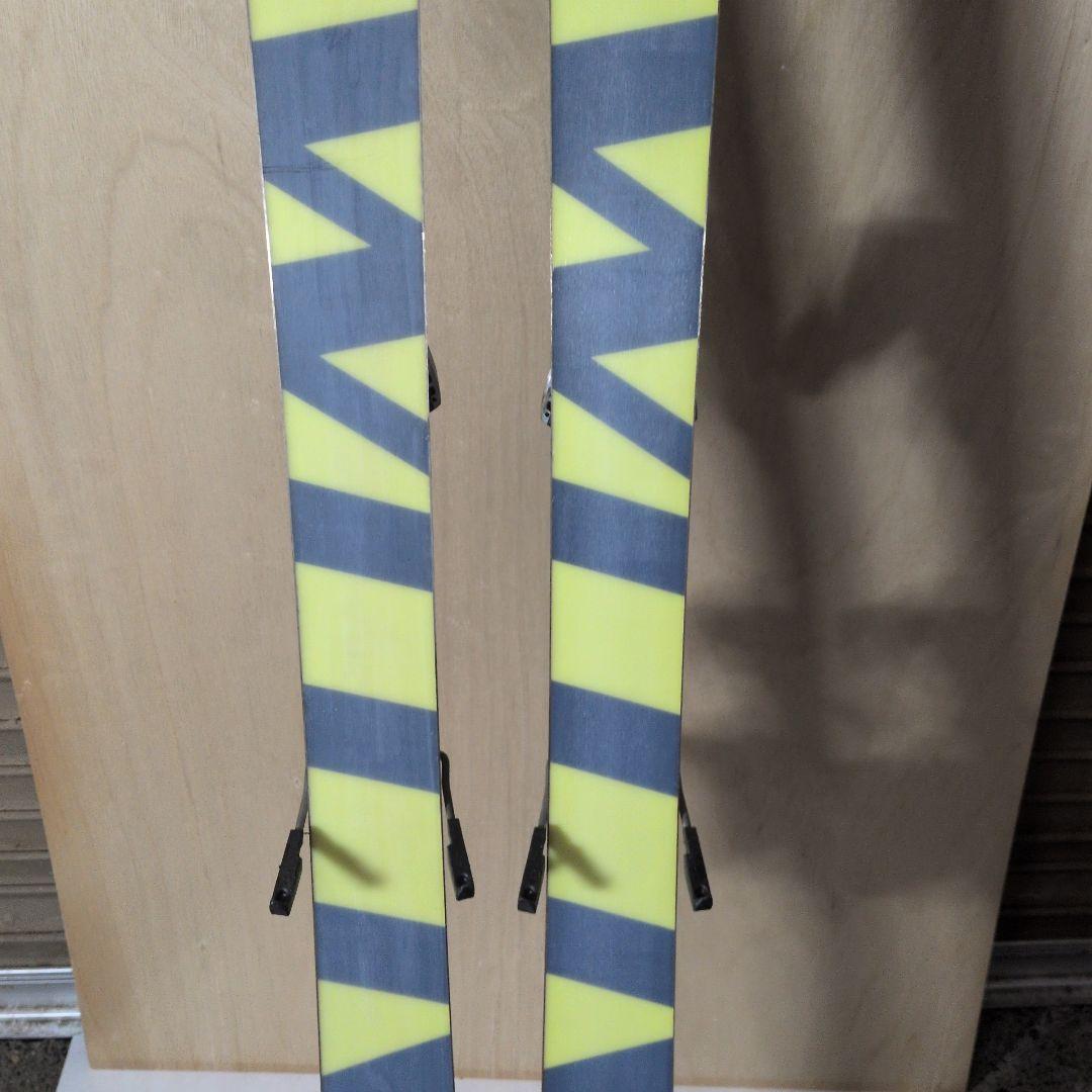 SALOMON　テンエイティー