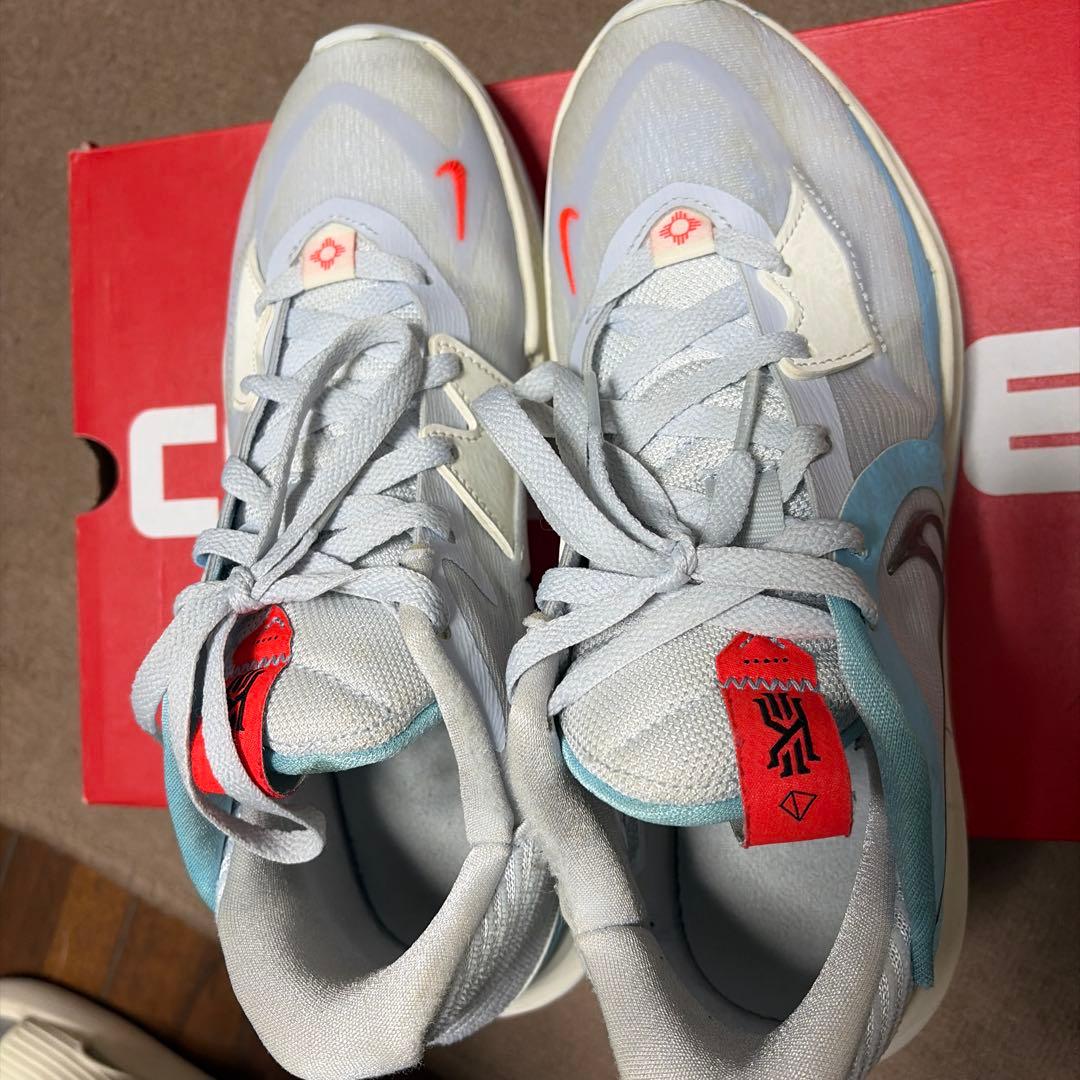 Nike Kyrie Low5　ナイキ 26.5cm