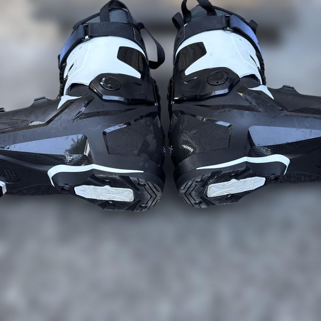 ATOMIC HAWX ULTRA 110 スキー ブーツ25-25.5