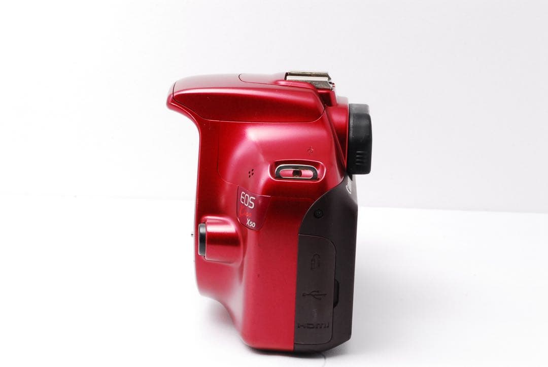 希少なレッドカラー❤️Canon EOS Kiss X50❤️返品保証あり✨一眼レフ