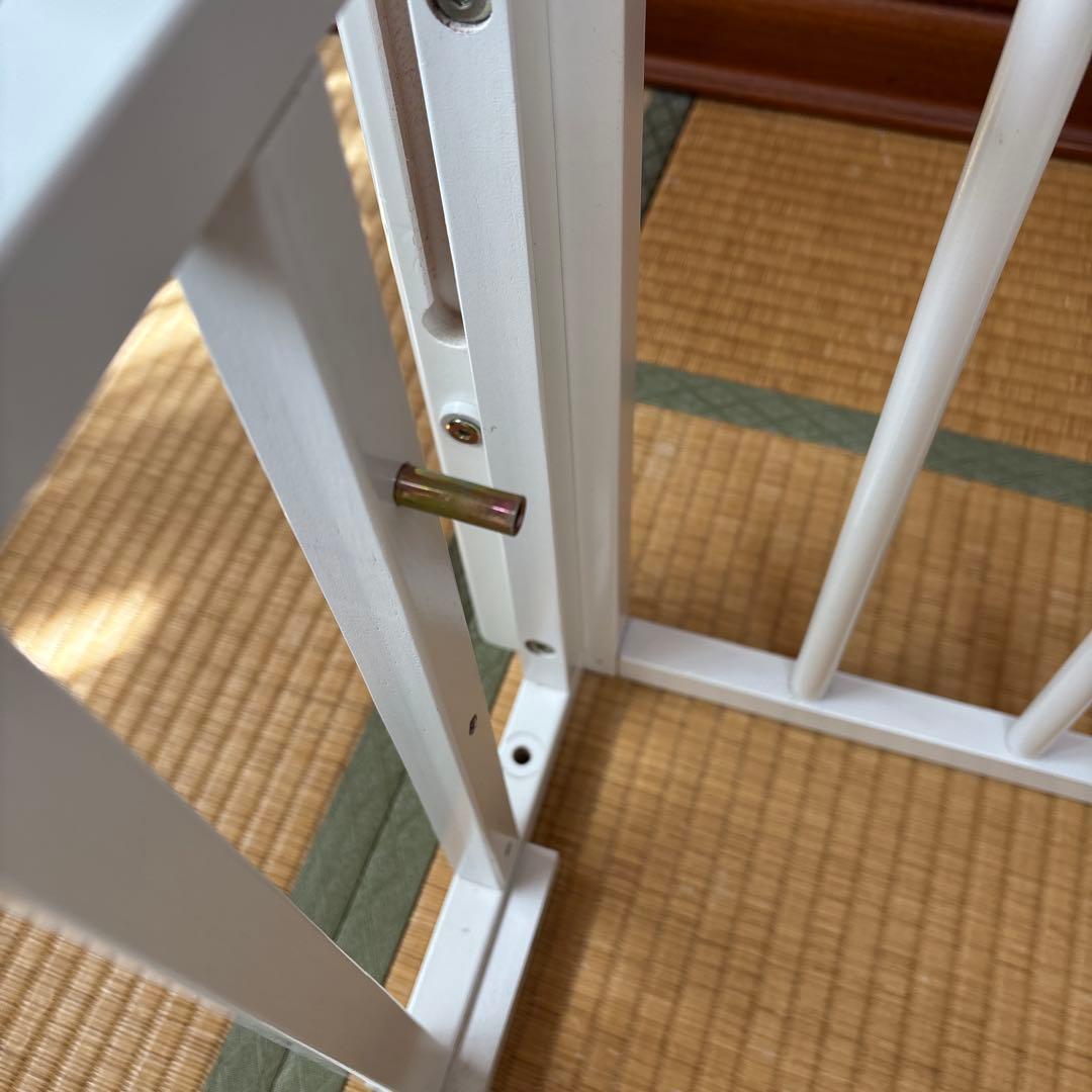 カトージ　木製ホワイトミニミニベビーベッド キャスター付き