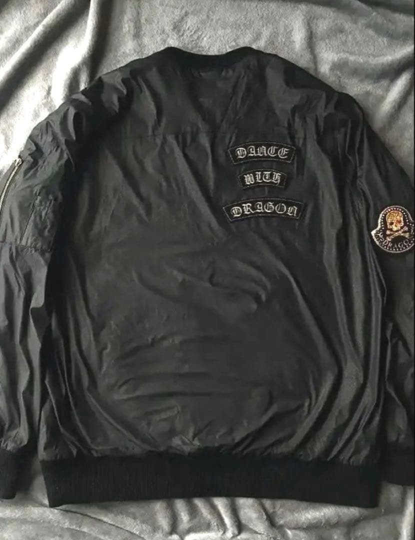 ダンスウィズドラゴン★ゴルフウェア★プルオーバー★ゴールド×ブラック★サイズ4