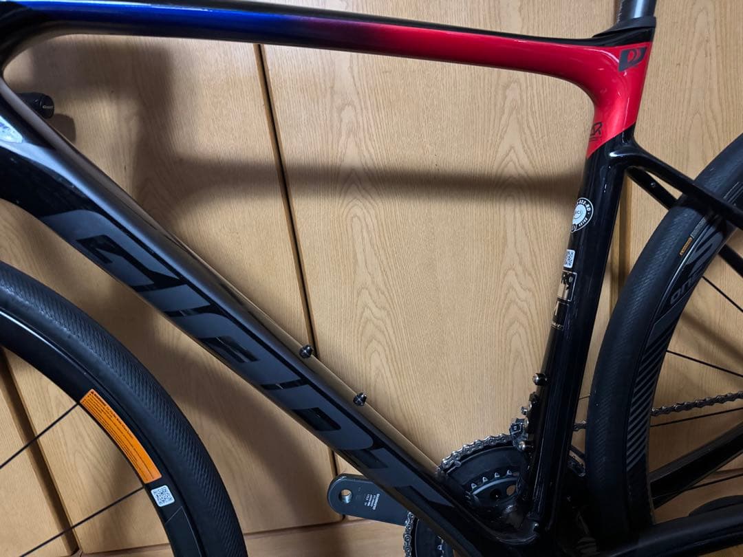 自転車本体 GIANT DEFY ADVANCED PRO 1