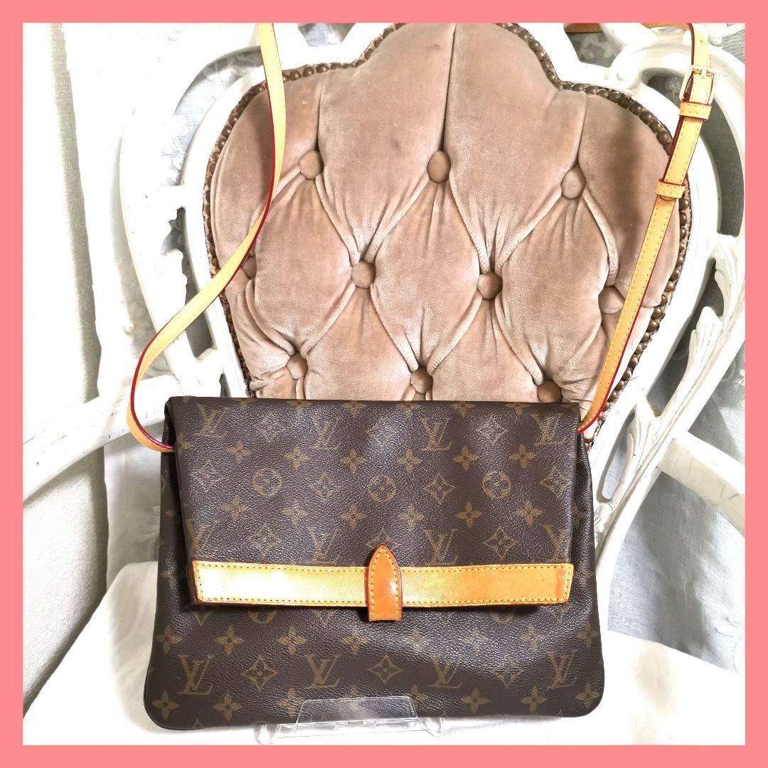【良品】ルイヴィトン モノグラム柄セカンドバッグポーチ新品ショルダープレゼント