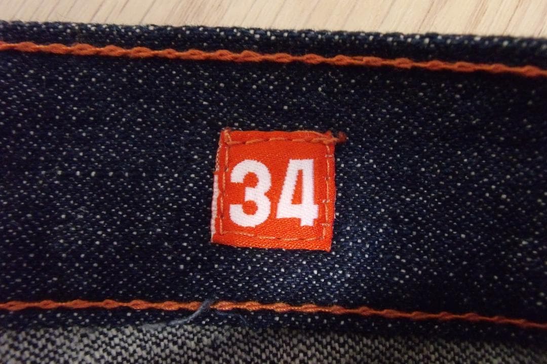 ジ*ン様 【34】エドハーディーEd Hardy デニムジーンズGパンツ ペンキ