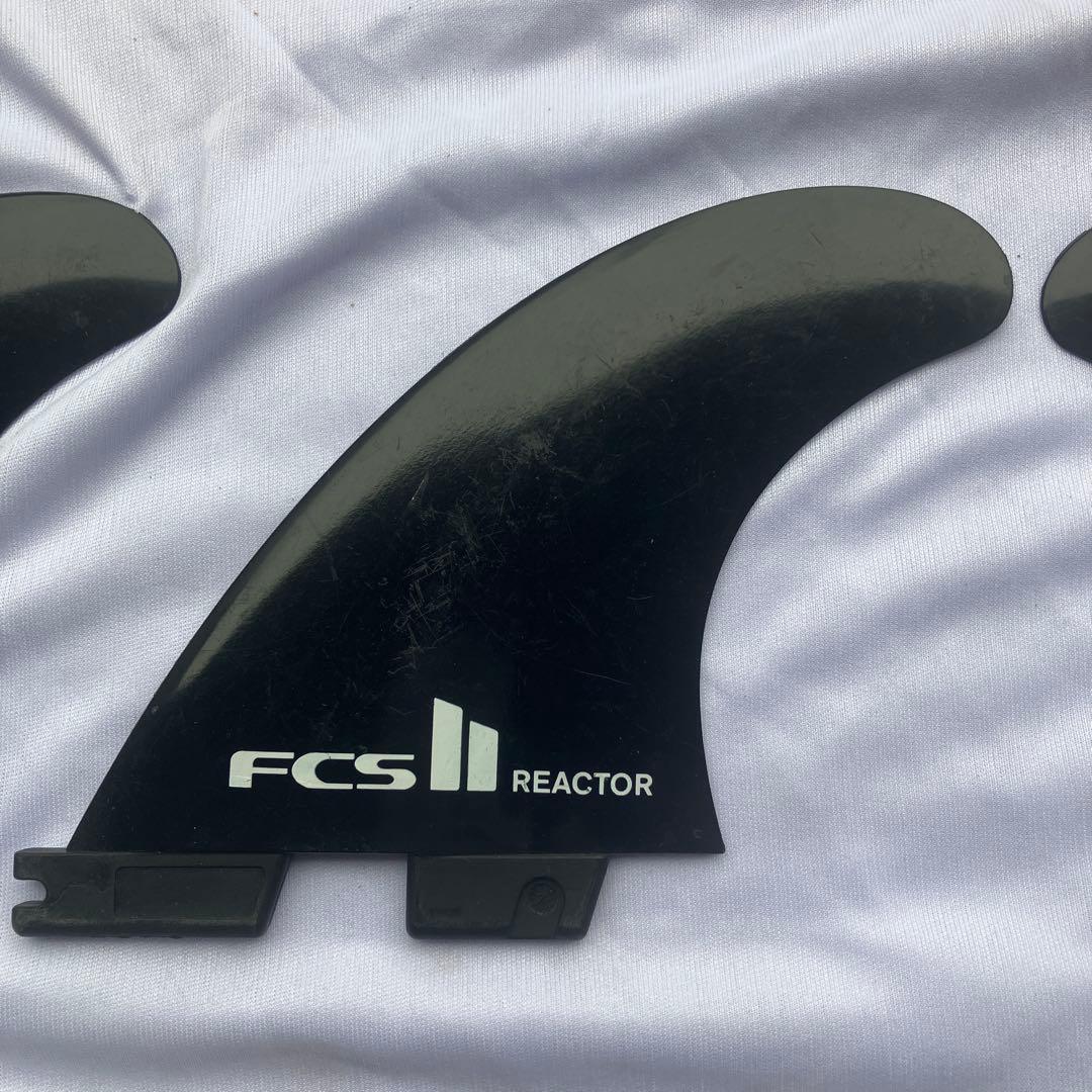 FCS II REACTOR ブラックフィン 3枚セットMサイズ