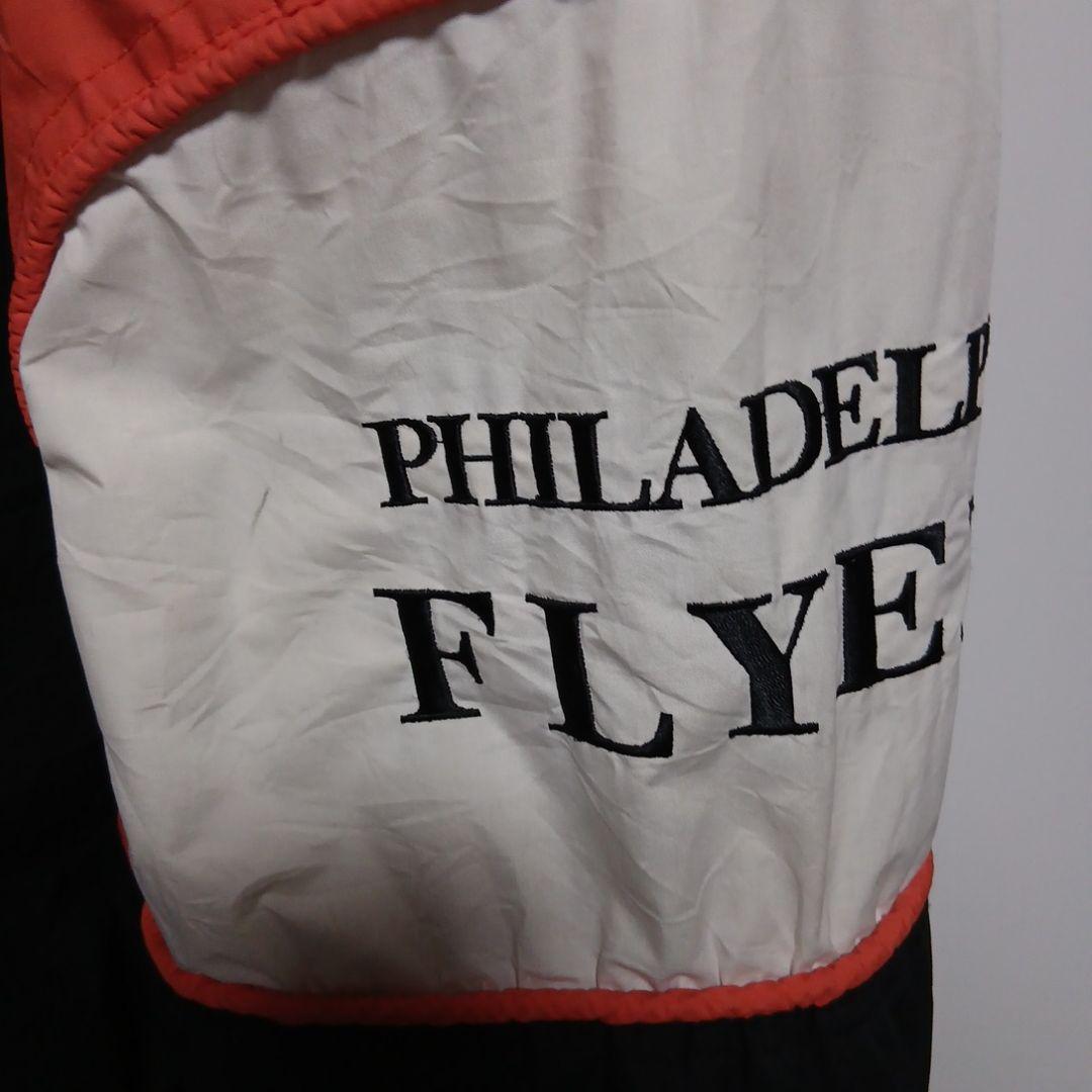 NHL ナイロンジャケット　中綿入り Nutmeg By Campri　C233