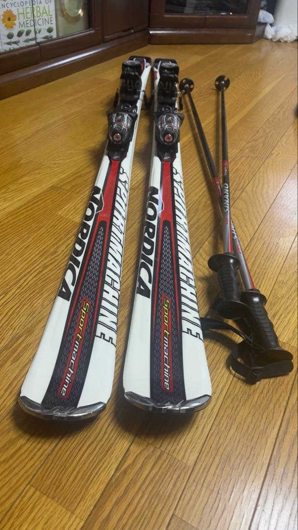 NORDICA SPORT MACHINE 70（サイズ：160cm）