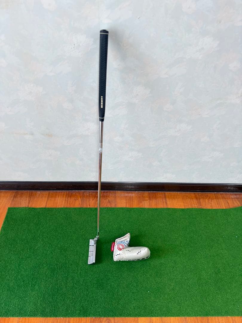 オデッセイ　LIMILTED EDITION ピン型パター