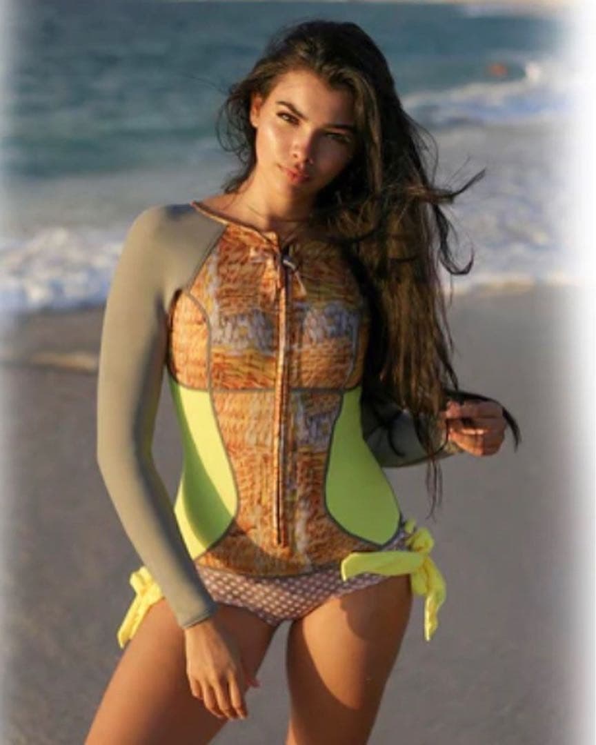 タッパー ✨カリフォルニアから✨イエロー　カーキ