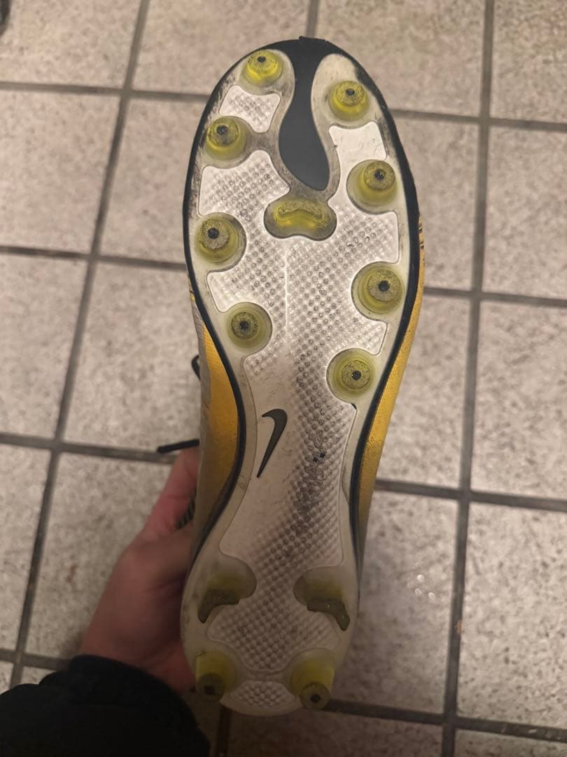 Nike マーキュリアル ag 25.5