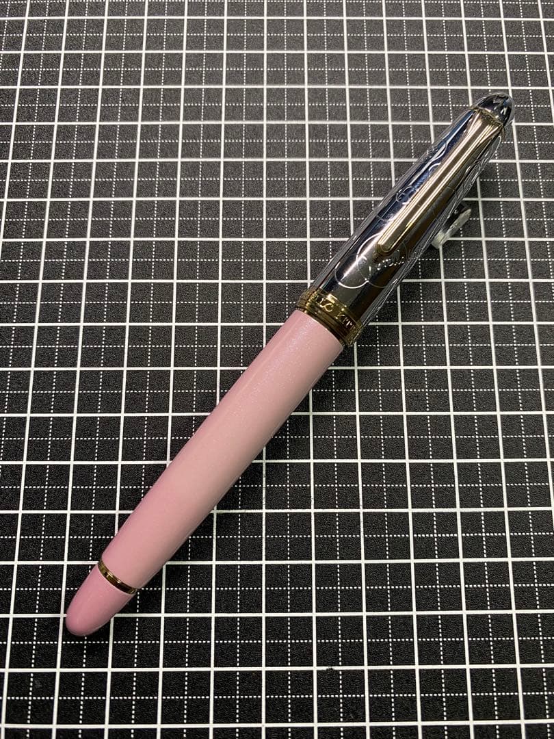 SAILOR HELLO KITTY 35th Anniversary 万年筆