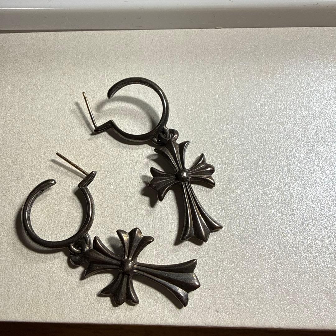 クロムハーツピアス　タイニーCHクロスフープ両耳