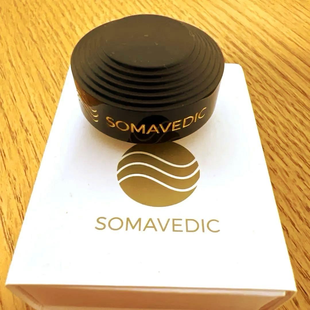 SOMAVEDIC ソマヴェディックブラック　ポータブルボタン箱付き