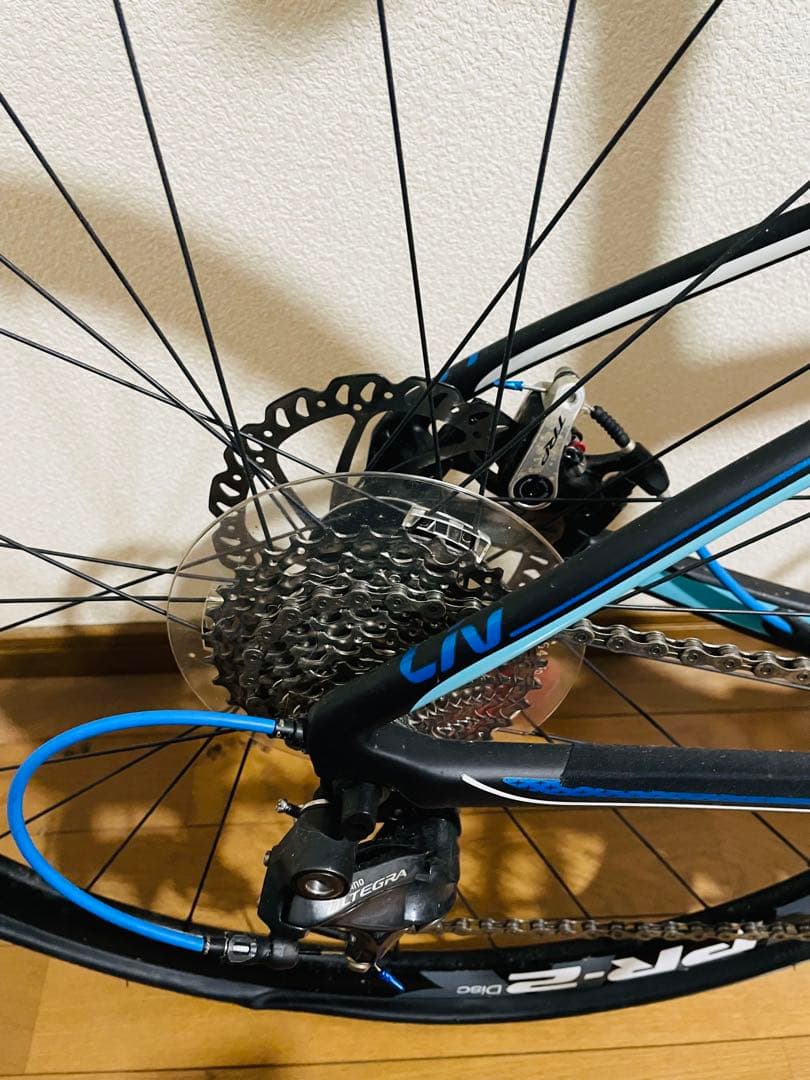 AVAIL ADVANCEDカーボンロードバイク