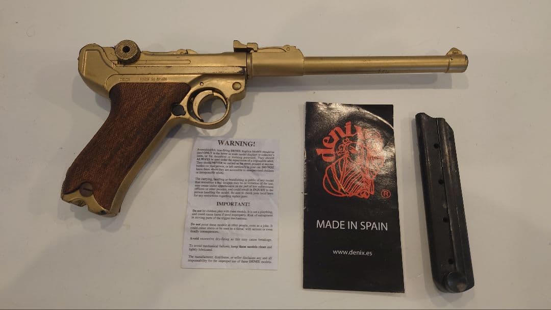 ルガー ゴールドモデルガン スペインデニックス製