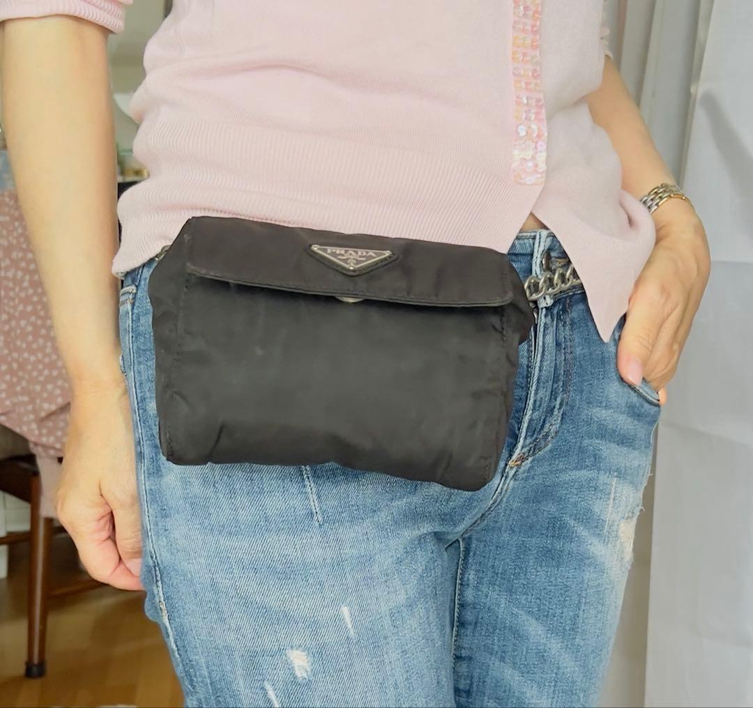 PRADA ブラック ナイロン ショルダーバッグ