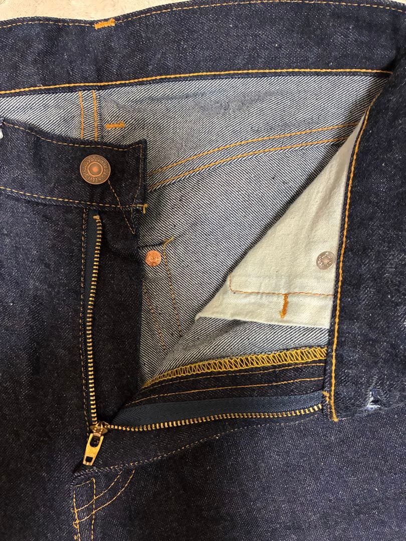 ロ*や様 LEVI'S(LVC)1960 551Z W30（米国バレンシア製）