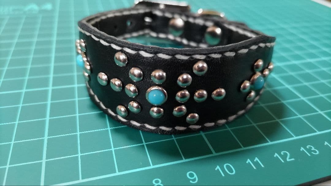 レザー首輪　革　革首輪　ハンドメイド　イタリアングレーハウンド　レザー