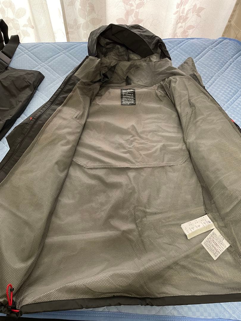 ダイワ　オーシャンサロペットレインスーツDR9008 ブラック　Mサイズ