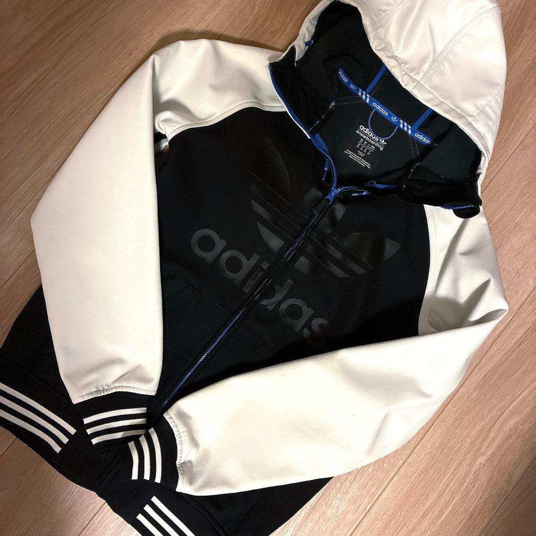 adidas スノーボードウェア