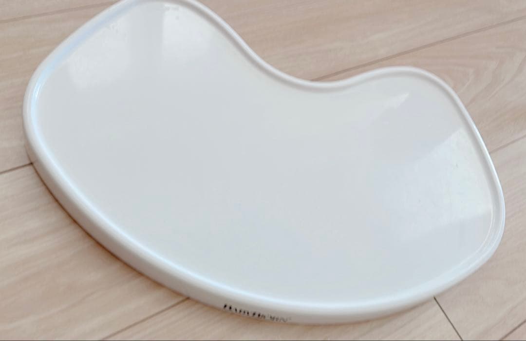 【美品！】ベビービョルン ハイチェア (ハーネス付) ホワイト/グレー 希少色