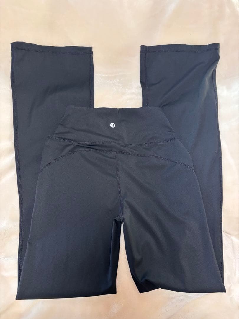 Groove Nulu スーパーハイライズフレアパンツ ブラック