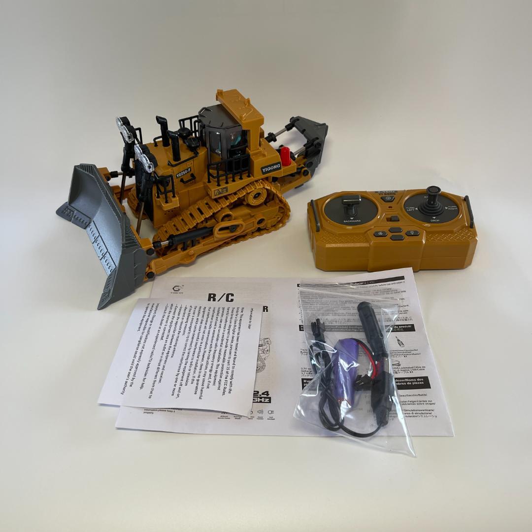 RCトラックタイプトラクター（合金製）