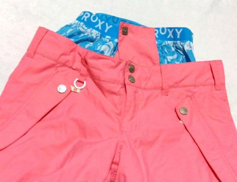 ロキシー　スノボウェア　レディース　スノボー　セットアップ　スノーボード　ウェア