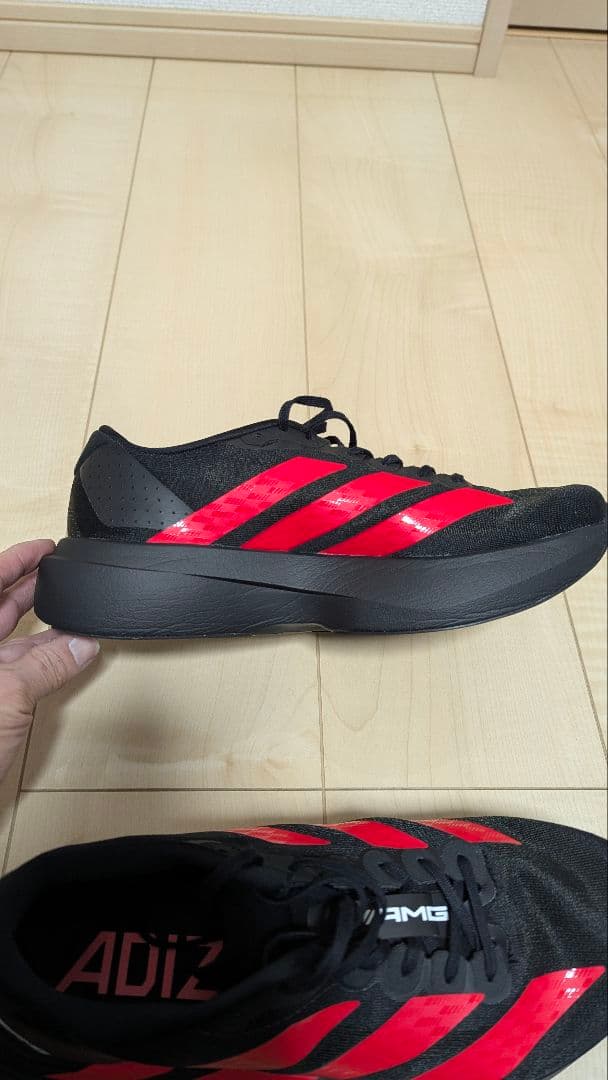 ADIZERO　EVO　SL　AMG 25.5センチ