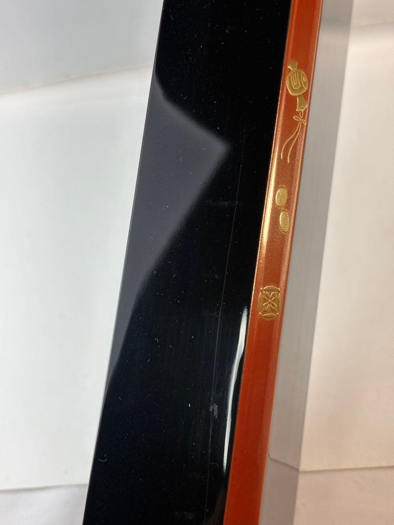 【中古品】一兆造　宝づくし炉縁（共箱）