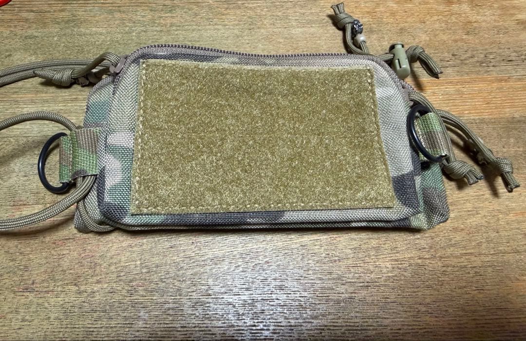 レア物！ VOLKタクティカルギア　マルチ セパレート ウォレット ポーチ
