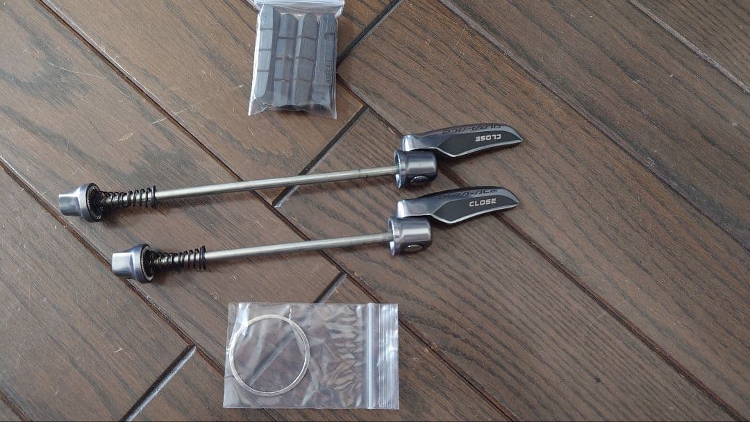 DURA-ACE C75TUホイールContinental Sprinter